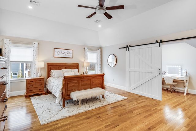 40 Brisan Way, Pembroke, MA 02359