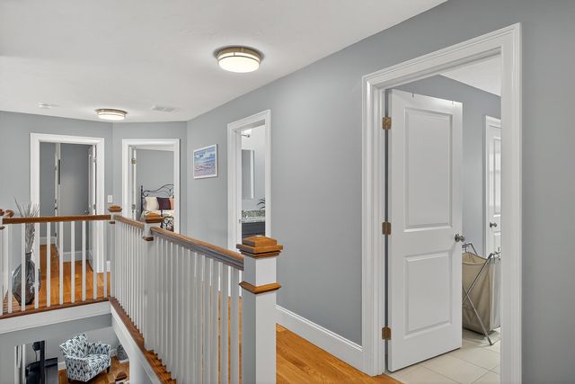 40 Brisan Way, Pembroke, MA 02359