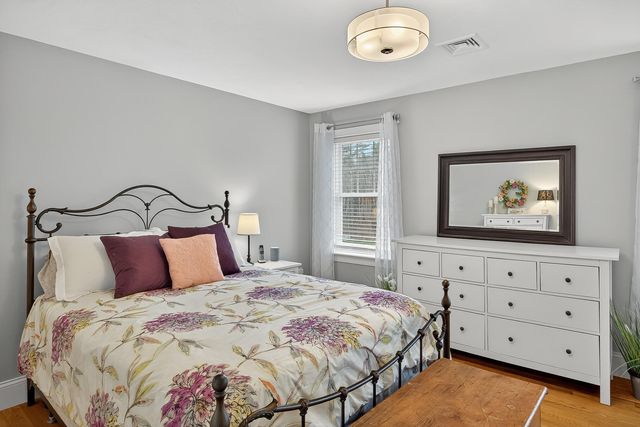 40 Brisan Way, Pembroke, MA 02359