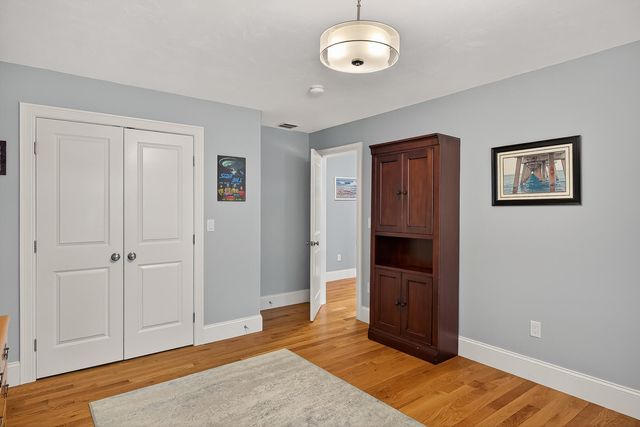 40 Brisan Way, Pembroke, MA 02359