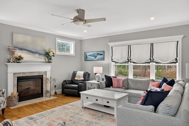 40 Brisan Way, Pembroke, MA 02359