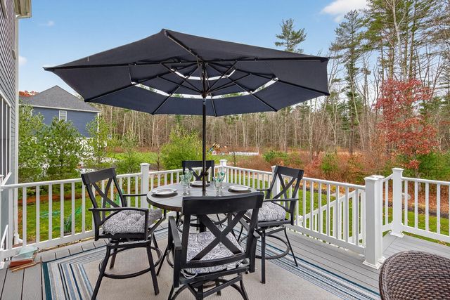 40 Brisan Way, Pembroke, MA 02359