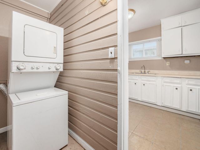 839 Wellington Boulevard, Columbus, OH 43219