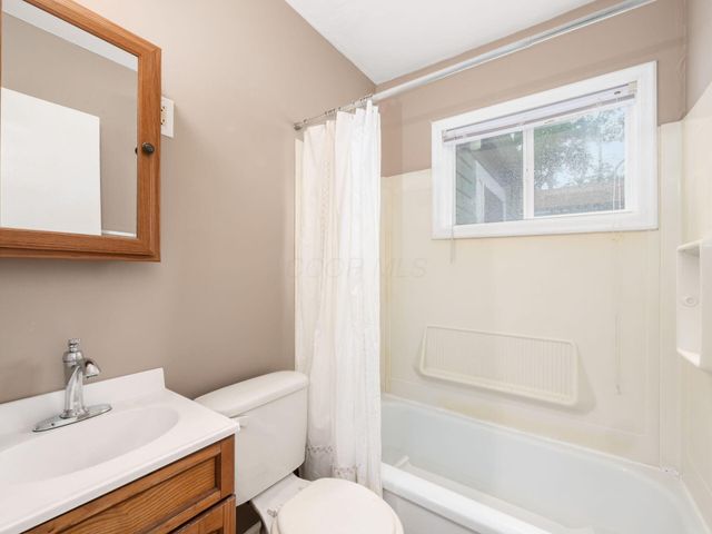 839 Wellington Boulevard, Columbus, OH 43219