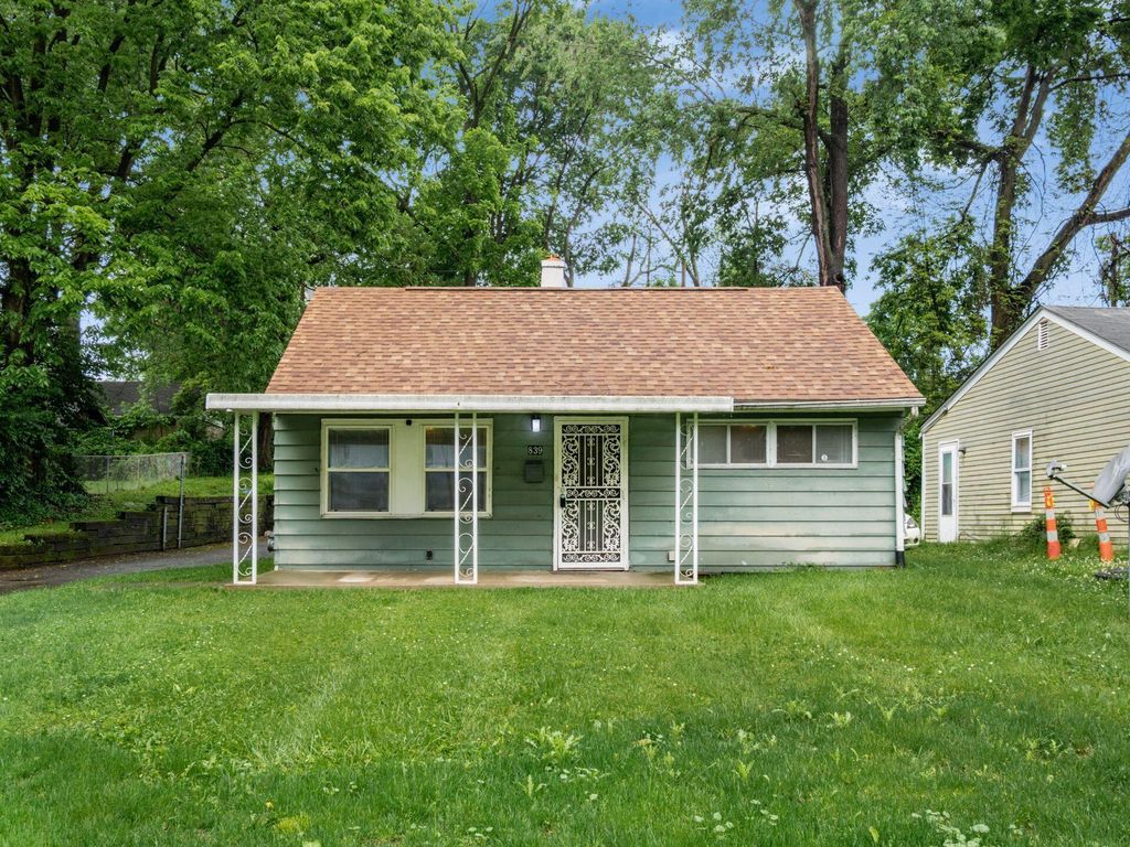 839 Wellington Boulevard, Columbus, OH 43219