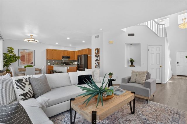 2749 Ophelia Court, Simi Valley, CA 93063