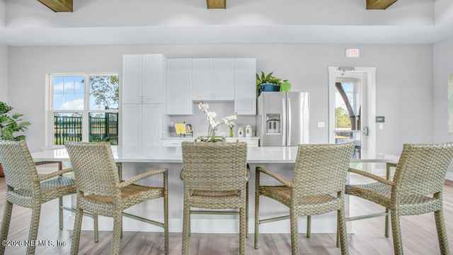 2 SAWDUST Lane, Palm Coast, FL 32137