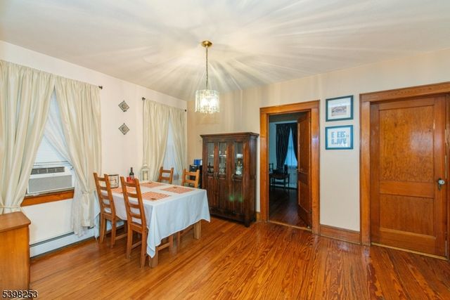 58 Hathaway St, Wallington Boro, NJ 07057