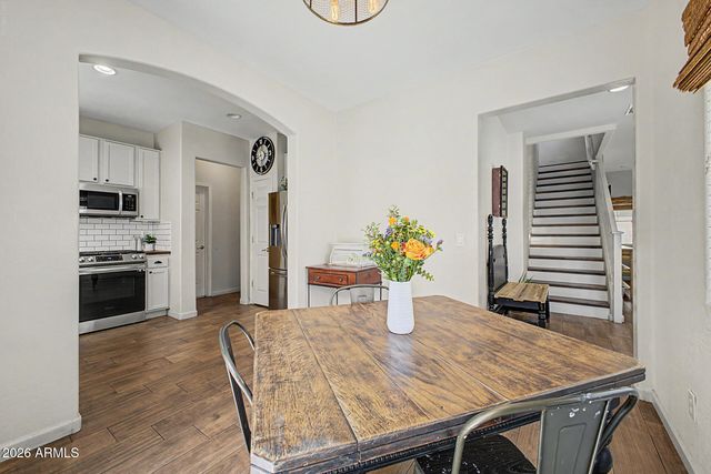 14242 W COUNTRY GABLES Drive, Surprise, AZ 85379