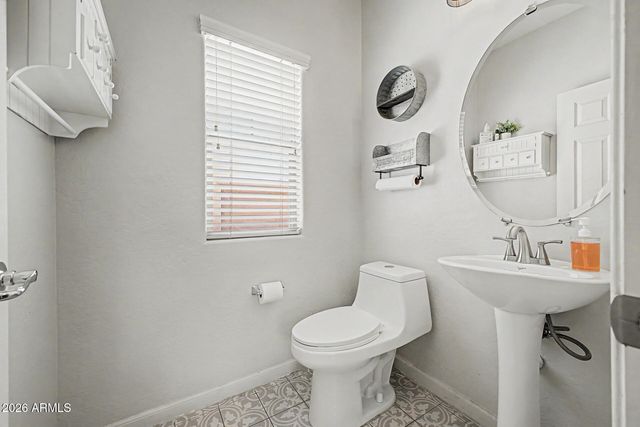 14242 W COUNTRY GABLES Drive, Surprise, AZ 85379