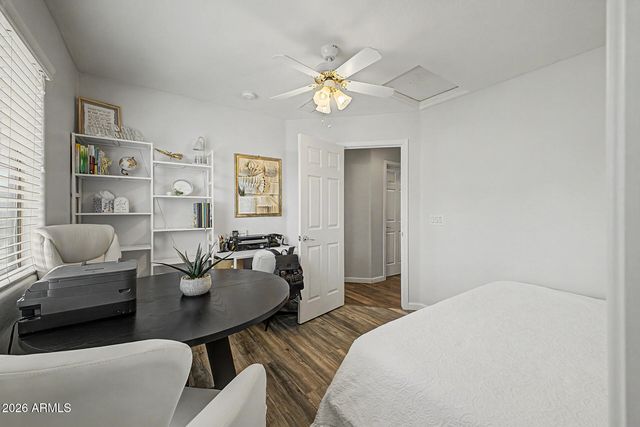 14242 W COUNTRY GABLES Drive, Surprise, AZ 85379