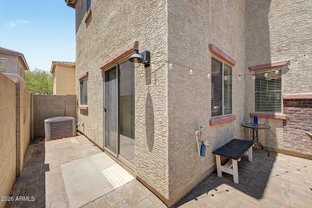 14242 W COUNTRY GABLES Drive, Surprise, AZ 85379