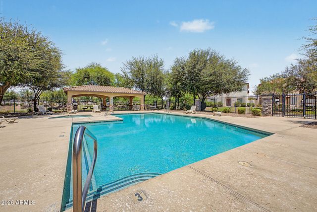 14242 W COUNTRY GABLES Drive, Surprise, AZ 85379