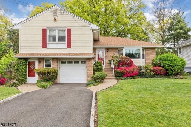 389 Walnut Ave, Cranford Twp., NJ 07016