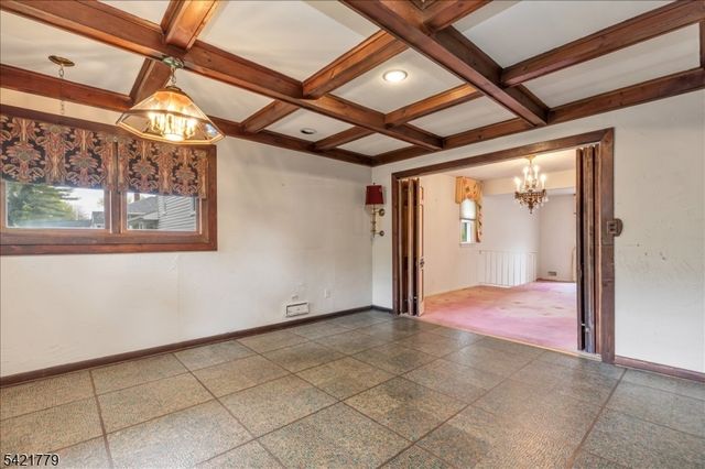 389 Walnut Ave, Cranford Twp., NJ 07016