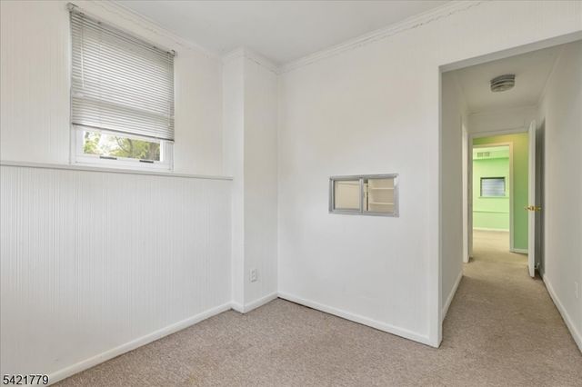 389 Walnut Ave, Cranford Twp., NJ 07016