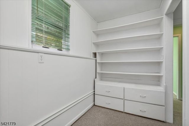 389 Walnut Ave, Cranford Twp., NJ 07016