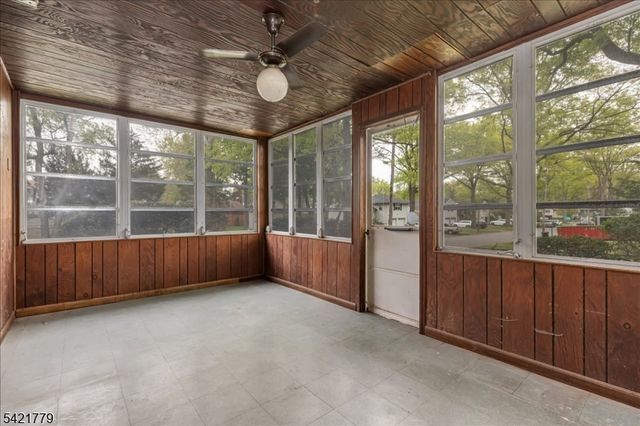 389 Walnut Ave, Cranford Twp., NJ 07016