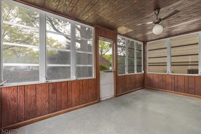 389 Walnut Ave, Cranford Twp., NJ 07016