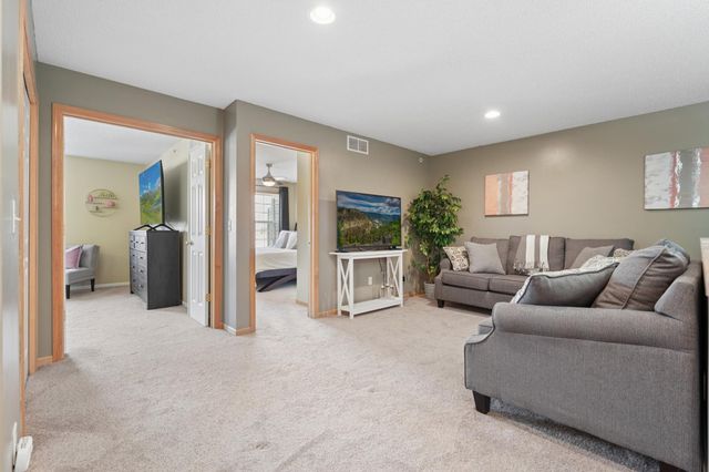 1529 111th Drive NE C, Blaine, MN 55449