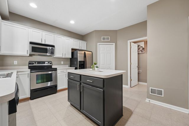 1529 111th Drive NE C, Blaine, MN 55449