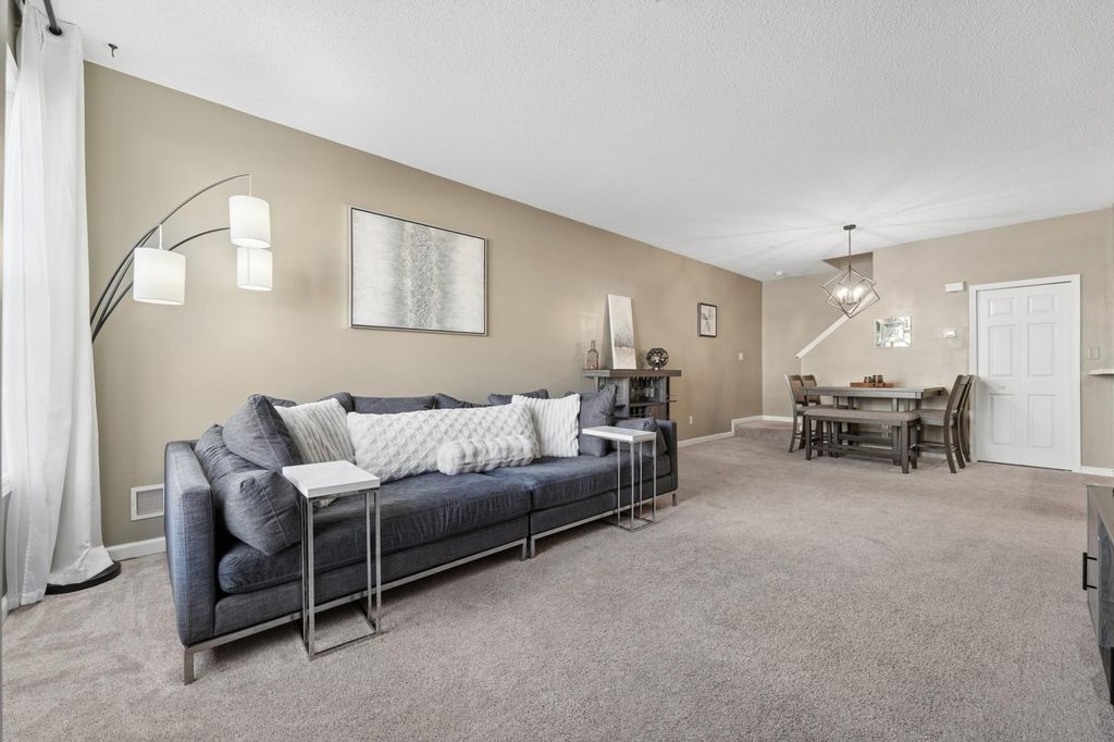 1529 111th Drive NE C, Blaine, MN 55449