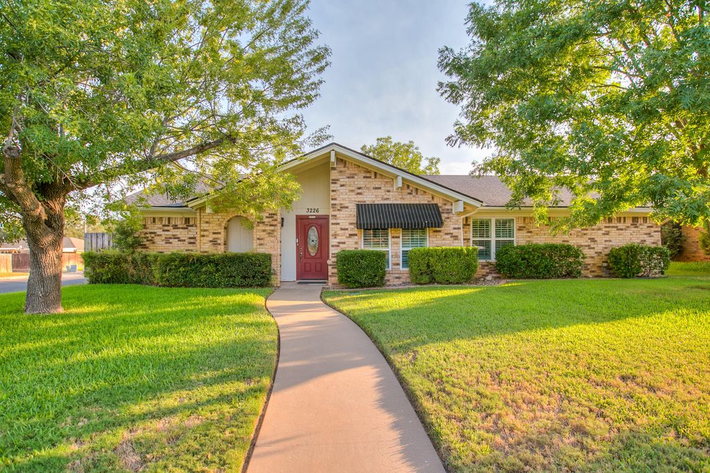 Image 1 of property listing at 3226 Timber Ridge Drive, San Angelo, TX 76904