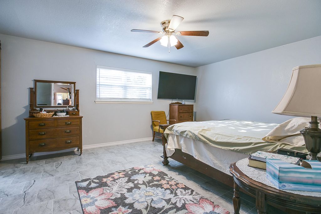 Image 17 of property listing at 3226 Timber Ridge Drive, San Angelo, TX 76904