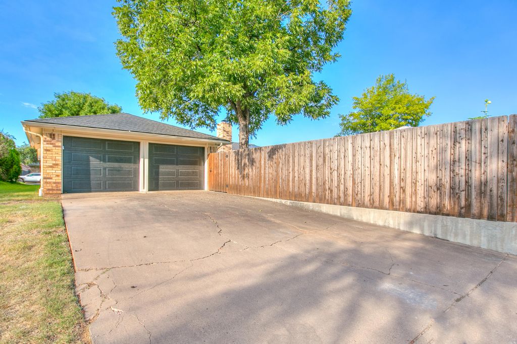 Image 31 of property listing at 3226 Timber Ridge Drive, San Angelo, TX 76904