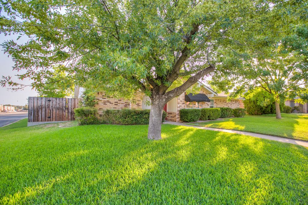 Image 34 of property listing at 3226 Timber Ridge Drive, San Angelo, TX 76904