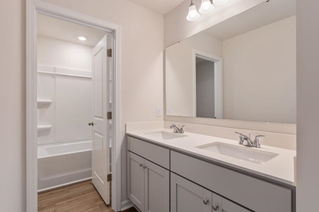 2324 Mill Loop, Spartanburg, SC 29301