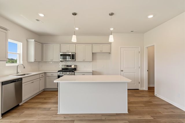 2324 Mill Loop, Spartanburg, SC 29301