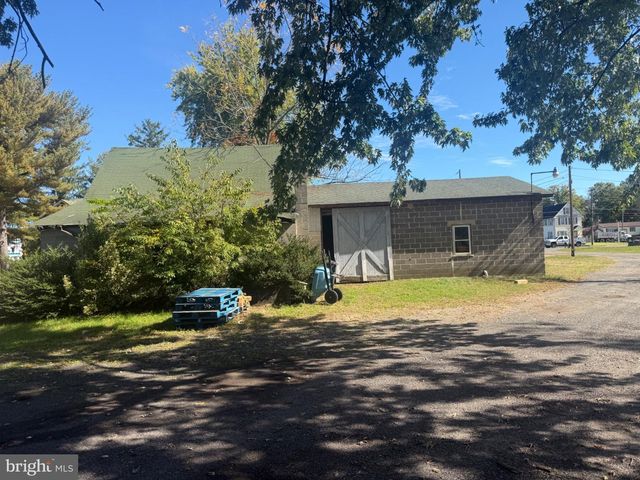 107 RT-73, Hammonton, NJ 08037