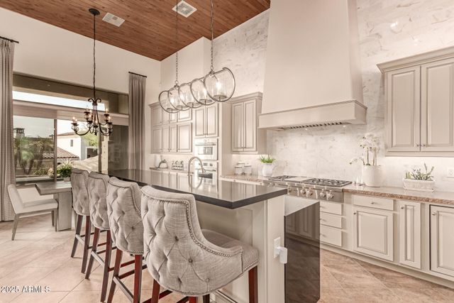 4317 N BRIGHTON Circle, Mesa, AZ 85207