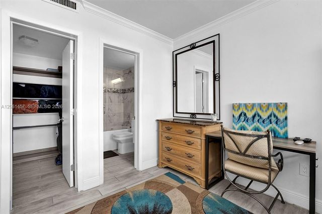 1460 Ocean Dr 305, Miami Beach, FL 33139