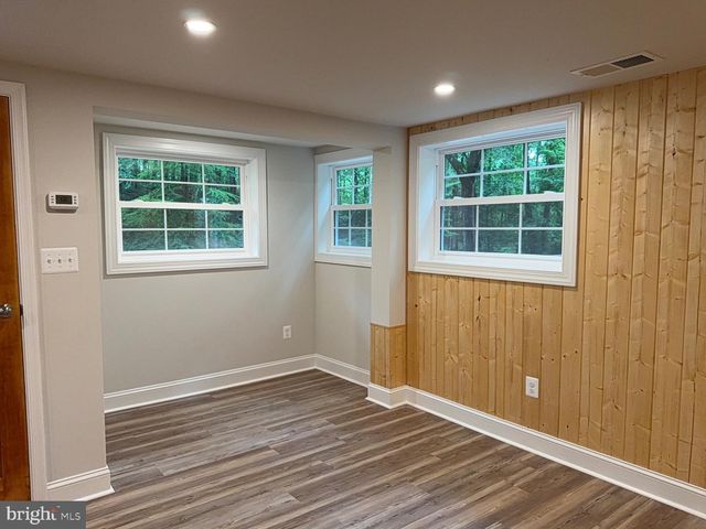 18 BOLTON BRANCH LN, Huntly, VA 22640