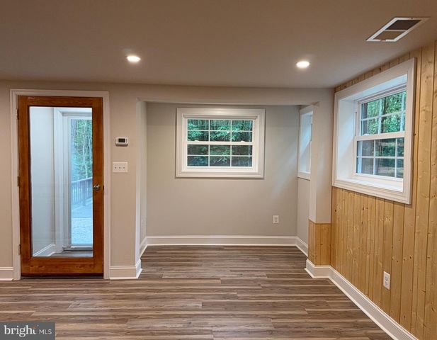 18 BOLTON BRANCH LN, Huntly, VA 22640