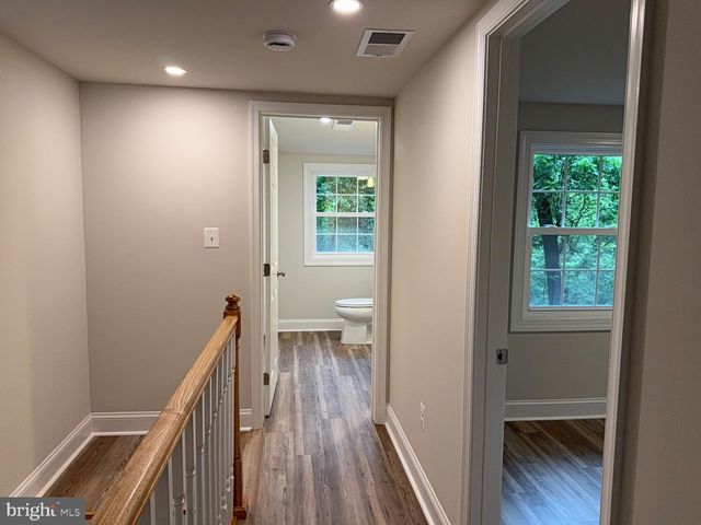 18 BOLTON BRANCH LN, Huntly, VA 22640