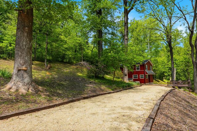 18 BOLTON BRANCH LN, Huntly, VA 22640