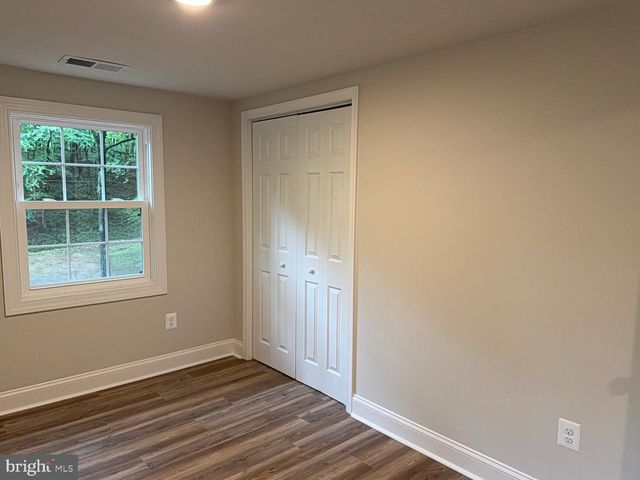 18 BOLTON BRANCH LN, Huntly, VA 22640