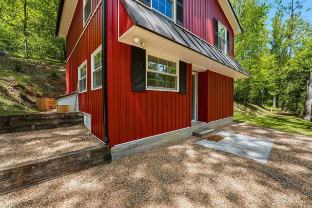 18 BOLTON BRANCH LN, Huntly, VA 22640
