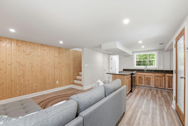 18 BOLTON BRANCH LN, Huntly, VA 22640