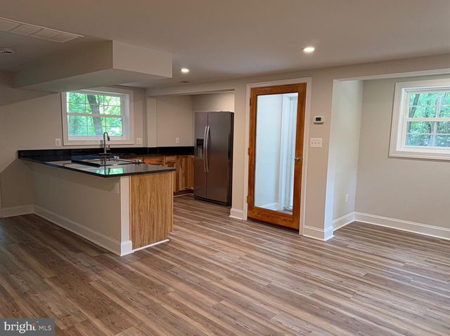 18 BOLTON BRANCH LN, Huntly, VA 22640