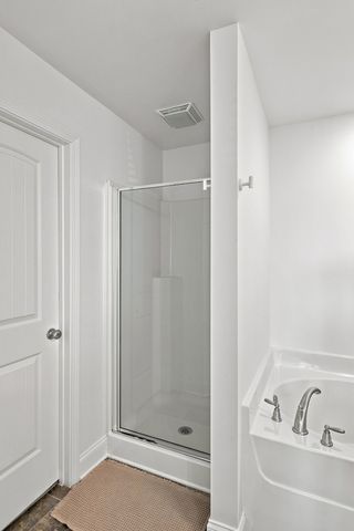 429 Waterbrook Dr, Mount Juliet, TN 37122