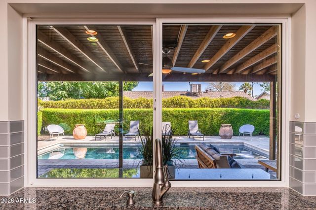 8426 E BONITA Drive, Scottsdale, AZ 85250
