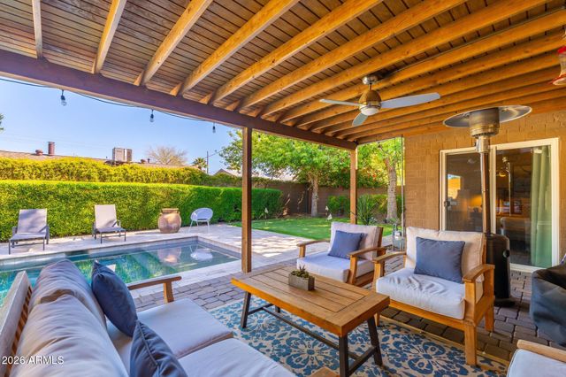 8426 E BONITA Drive, Scottsdale, AZ 85250