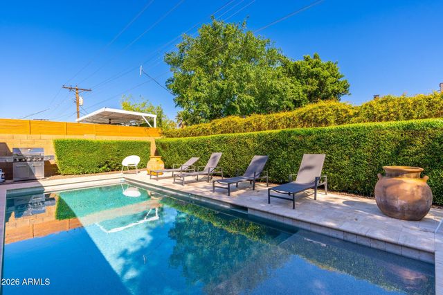 8426 E BONITA Drive, Scottsdale, AZ 85250