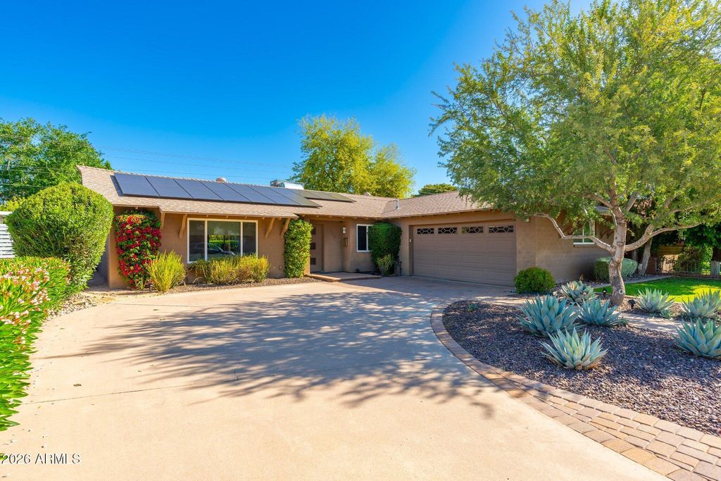 8426 E BONITA Drive, Scottsdale, AZ 85250 — photo 2