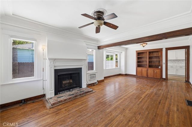 535 Nebraska, Long Beach, CA 90802