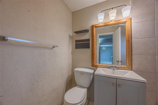 5602 Jefferson Street, Hollywood, FL 33023